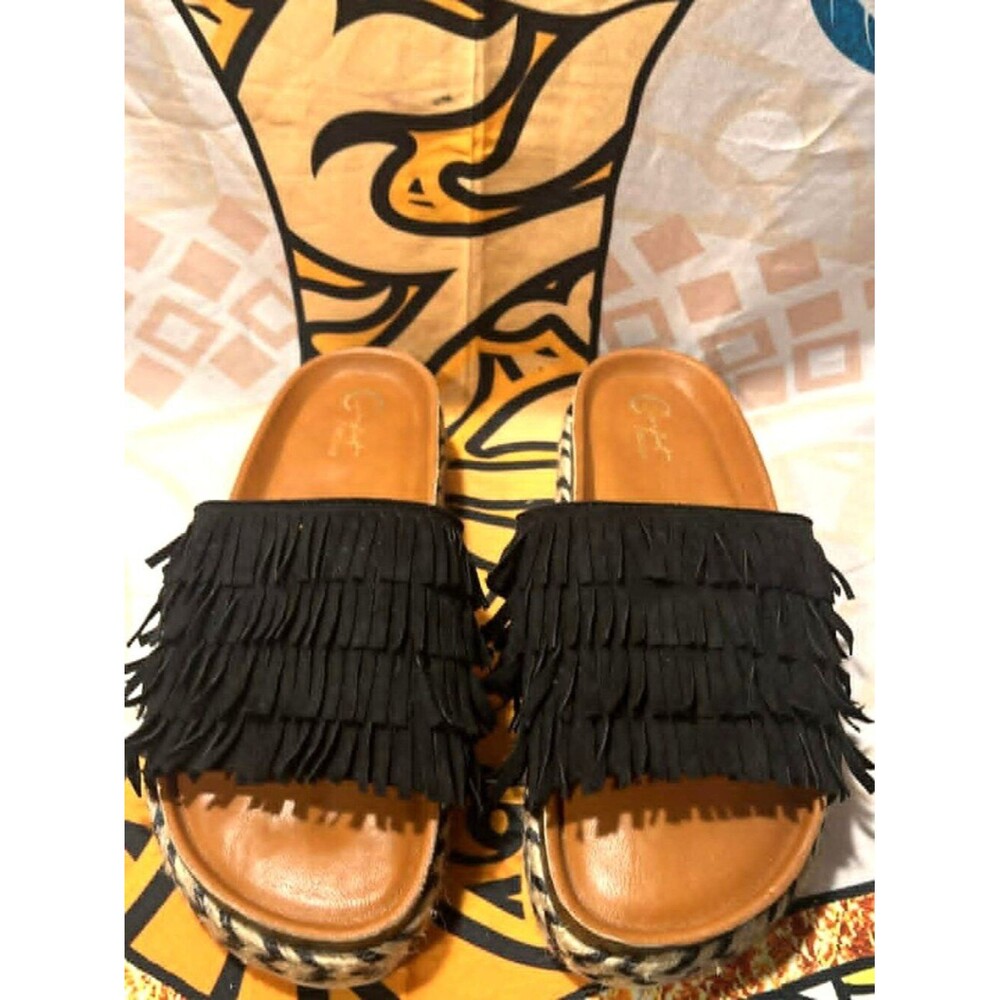 Comfort Femme Black Fringe Platform Sandals – Size 7